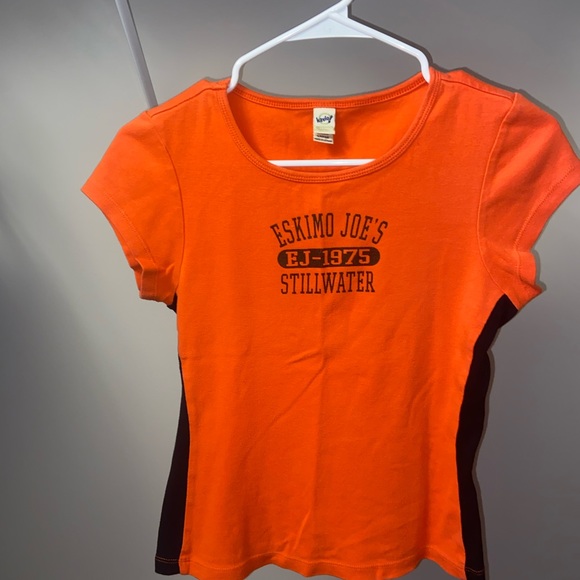 woman’s eskimo joes shirt - Picture 2 of 5